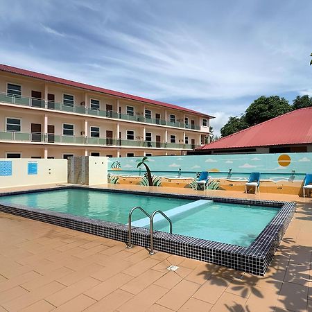Royal Agate Beach Resort Pantai Cenang  Zewnętrze zdjęcie