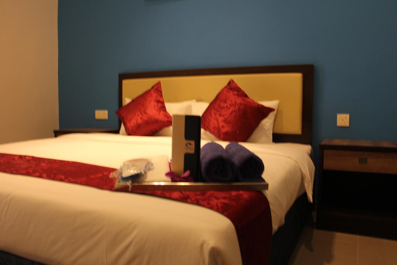 Royal Agate Beach Resort Pantai Cenang  Zewnętrze zdjęcie