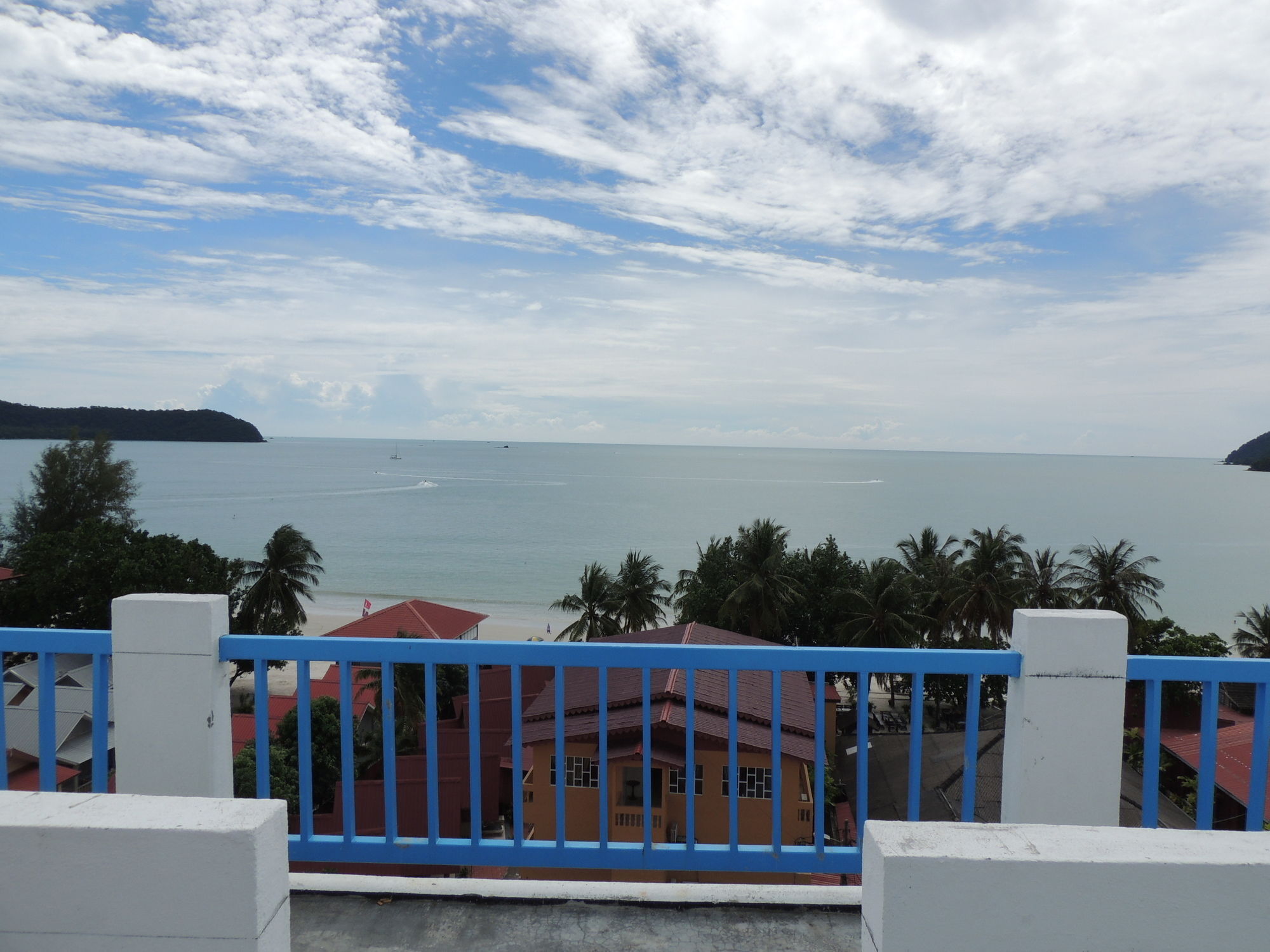 Royal Agate Beach Resort Pantai Cenang  Zewnętrze zdjęcie